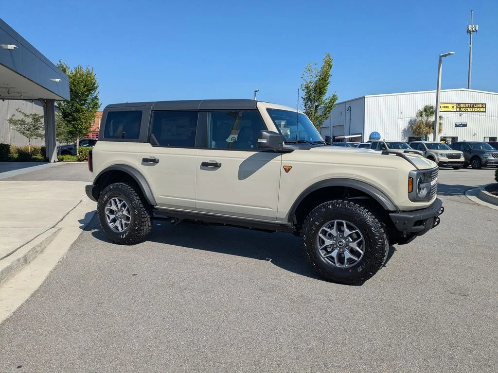 New 2025 Ford Bronco Badlands 4 Door in Hinesville #HB5011 | J.C.