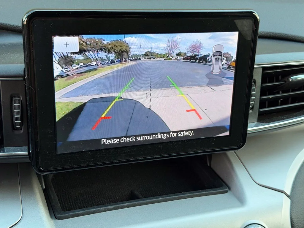 Used 2023 Gray Ford XLT image 36