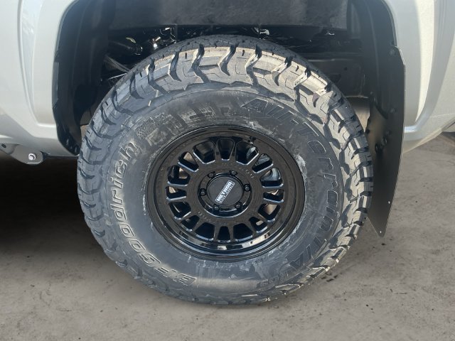 New 2026 Celestial Silver Metallic Toyota  SR5 image 9