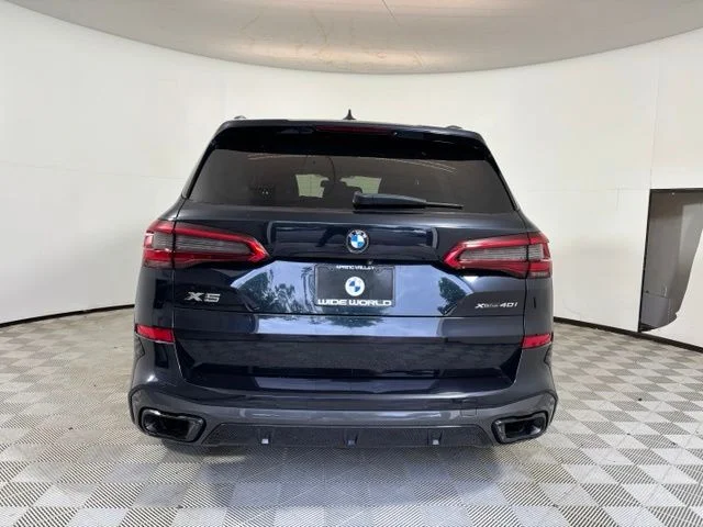 Used 2020 Carbon Black Metallic BMW xDrive40i image 6