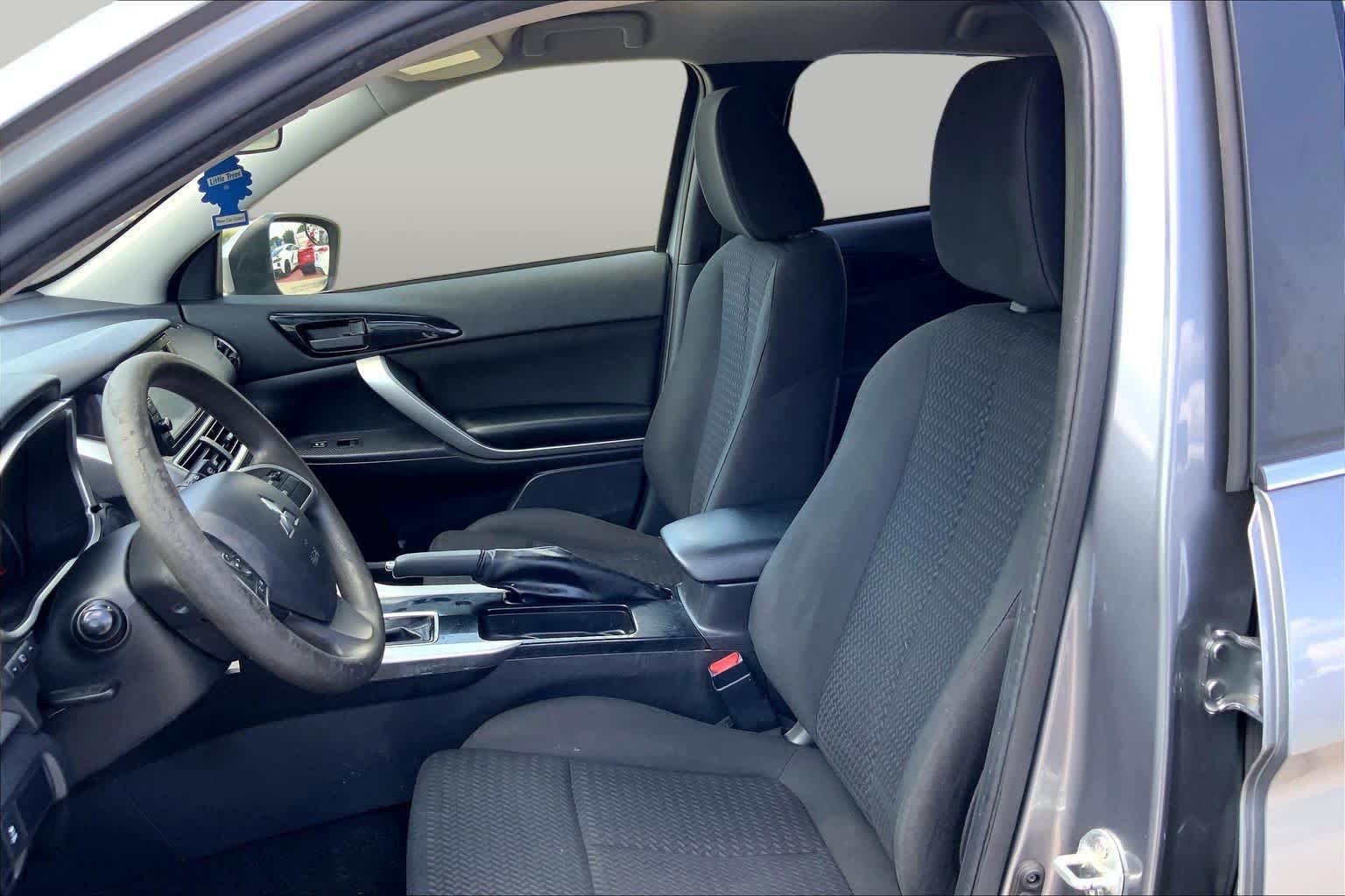 Used 2020 Gray Mitsubishi ES 1.5T image 8
