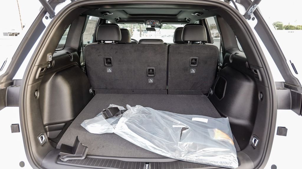 New 2026 Bright White Clearcoat Jeep Limited image 31