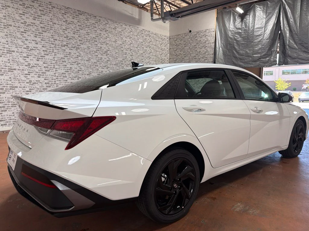 New 2026 Serenity White Hyundai SEL Sport image 7