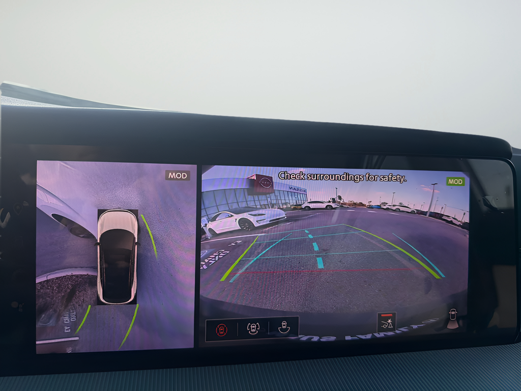 New 2026 White Nissan SL image 35