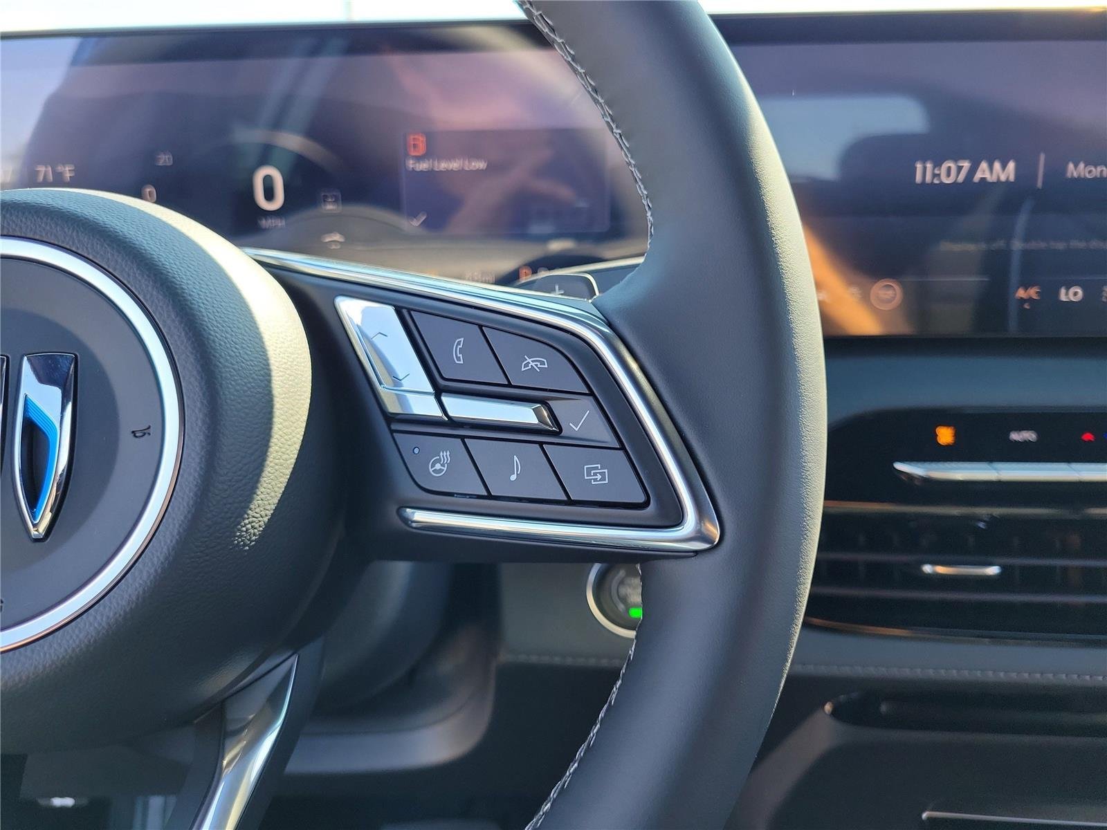 2026 Buick Enclave Sport Touring - Photo 25