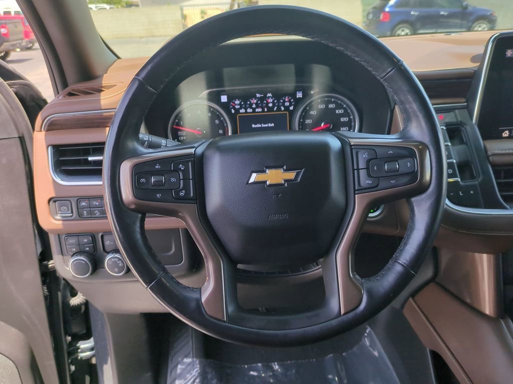 Used 2021 SHADOW GRAY METALLIC Chevrolet High Country image 21