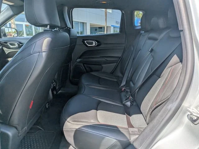 Used 2025 Silver Jeep Trailhawk image 13