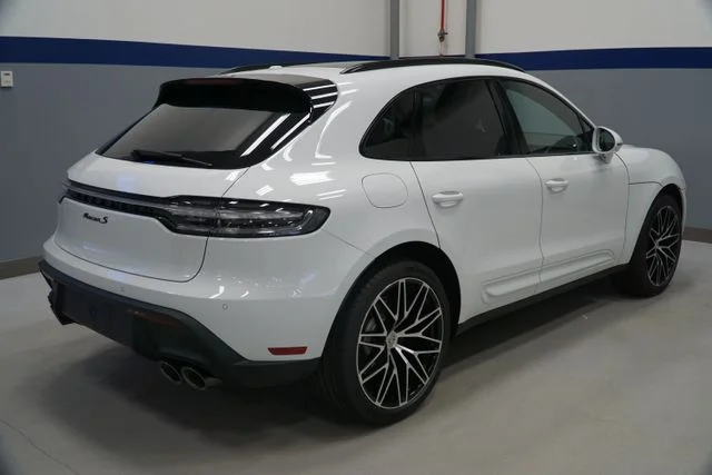 2026 Porsche Macan S - Photo 10