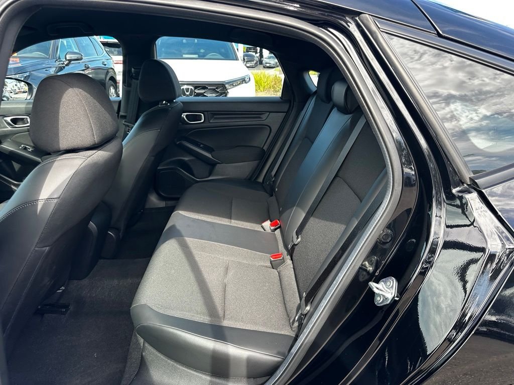 Used 2023  Honda Sport image 19