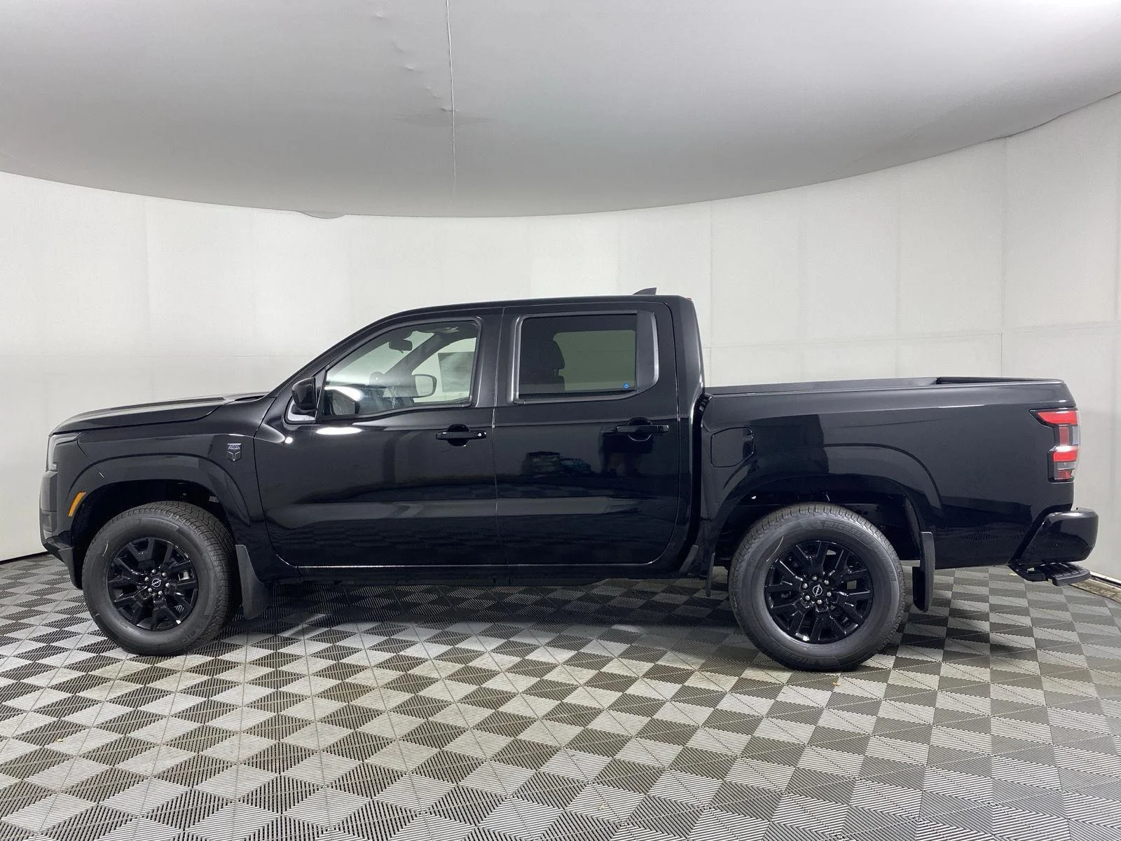 New 2026 Super Black Nissan Crew Cab SV image 16
