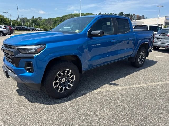 Used 2023 Blue Chevrolet Z71 image 7