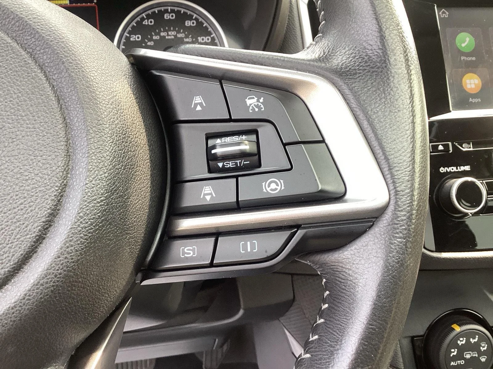 Used 2022 Magnetite Gray Metallic Subaru Premium image 20
