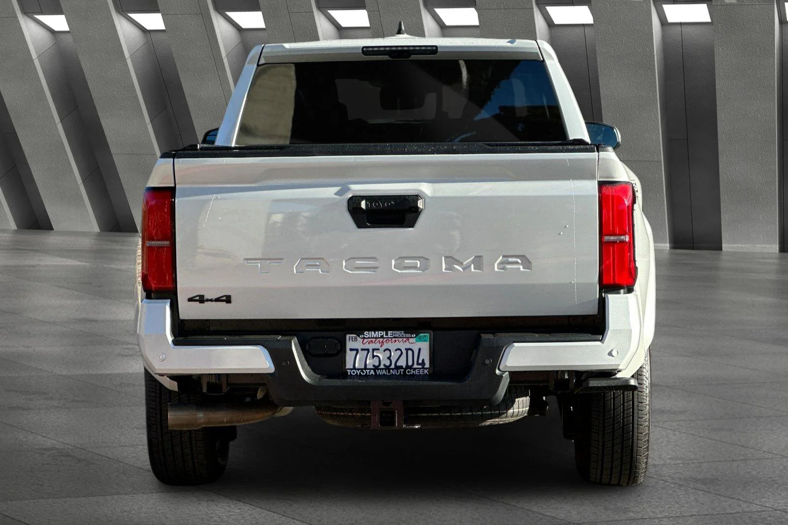2024 Toyota Tacoma TRD Sport - Photo 12