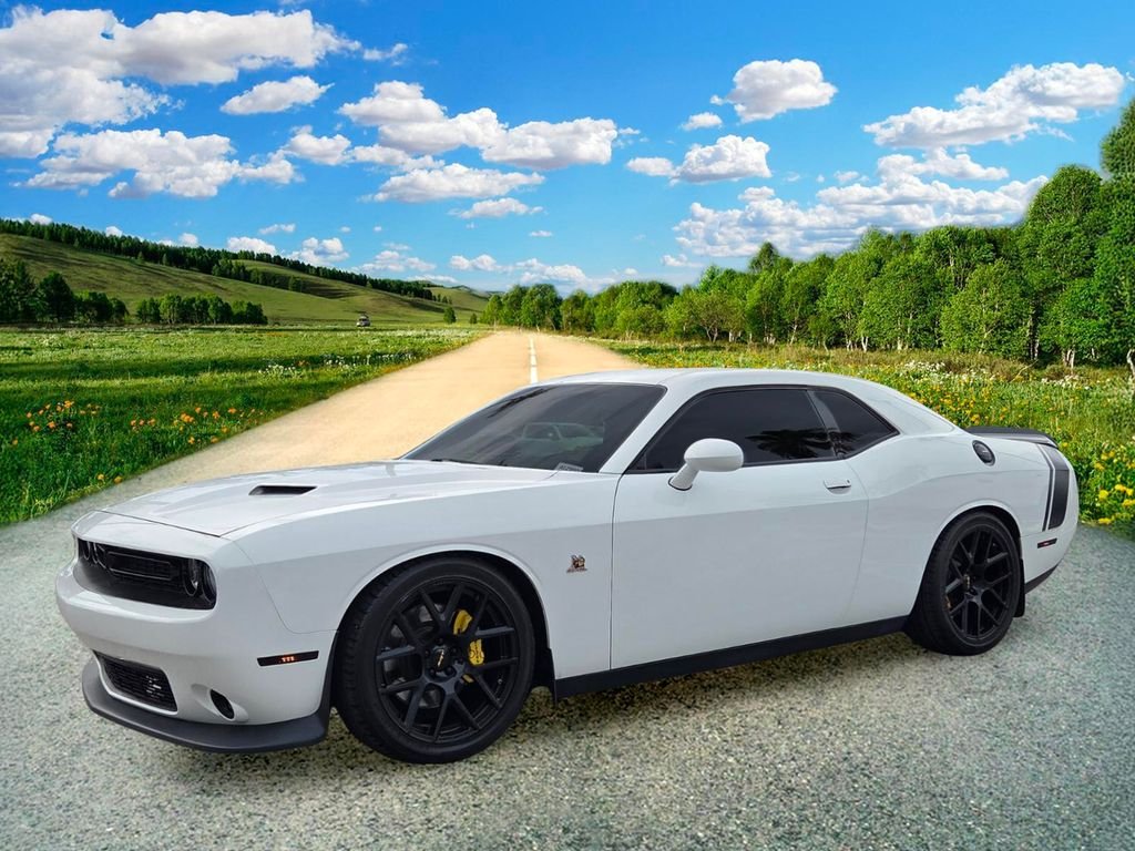 Used 2015 White Dodge R/T Scat Pack image 2