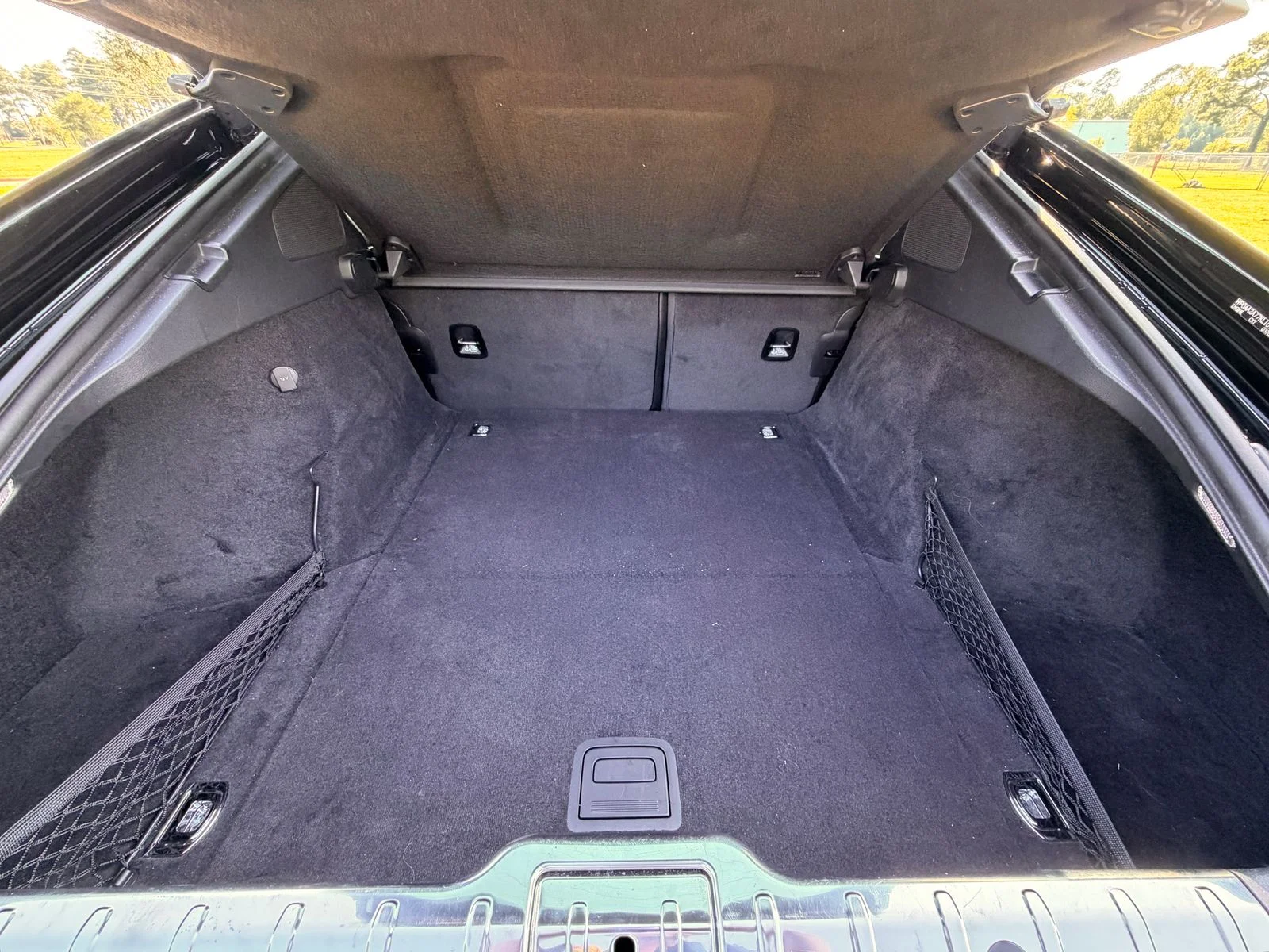 Used 2019 Black Porsche 4 image 16