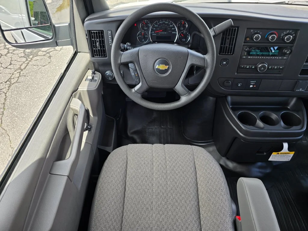 New 2026 White Chevrolet Work Van image 25