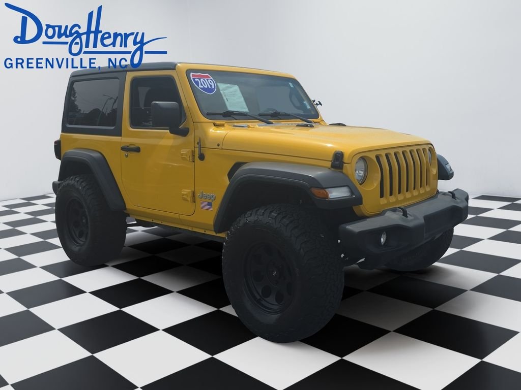 Used 2019 Yellow Jeep Sport S image 7
