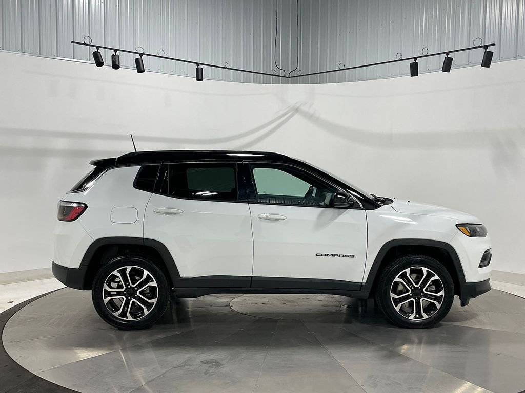 Used 2023 White Jeep Limited image 10