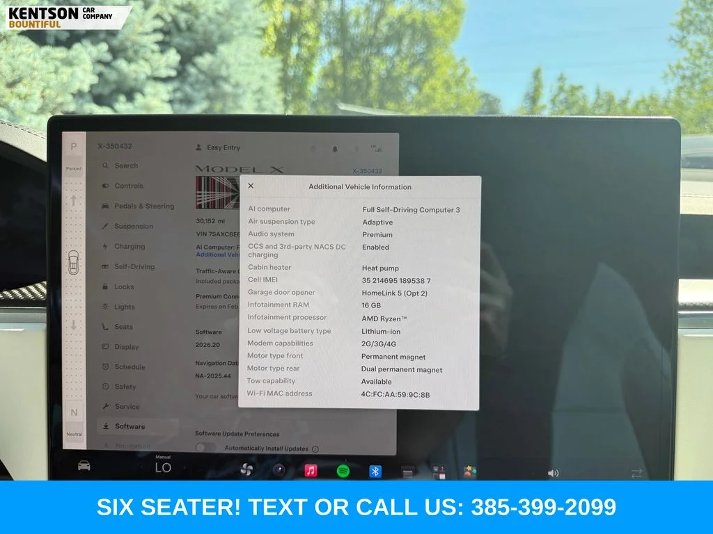 Used 2022 White Tesla Plaid image 28