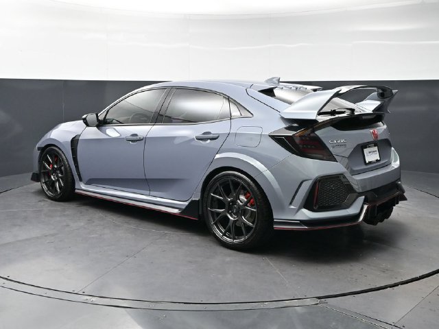 Certified Used 2019 Sonic Gray Pearl Honda Touring image 7