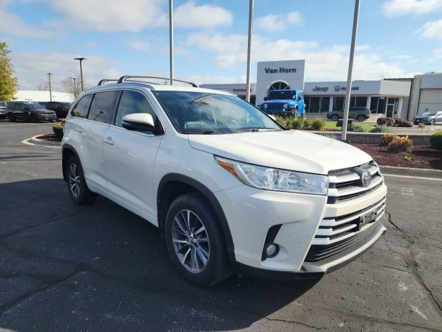 2017 Toyota Highlander