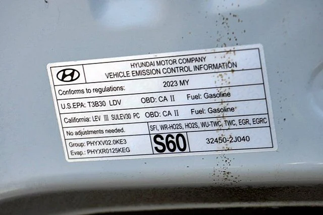 Used 2023 Silver Hyundai SEL image 33