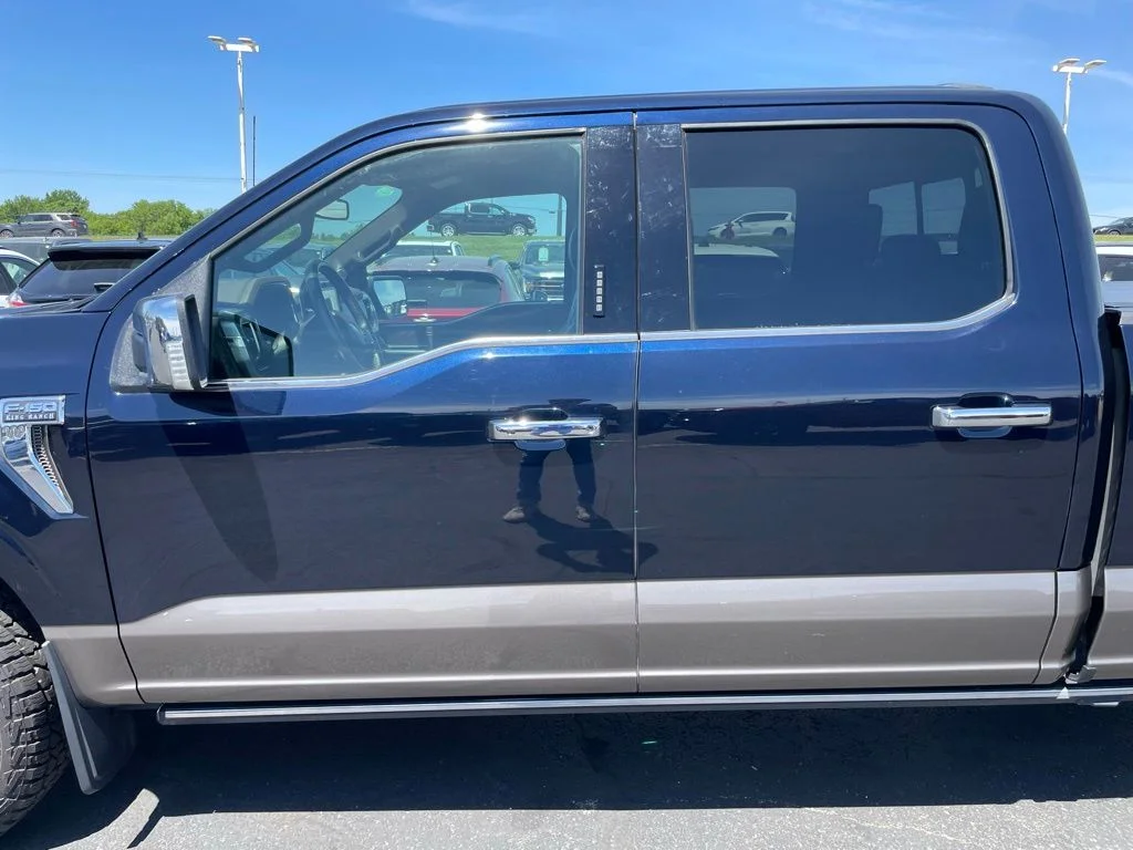 Used 2023 Antimatter Blue Metallic Ford King Ranch image 41