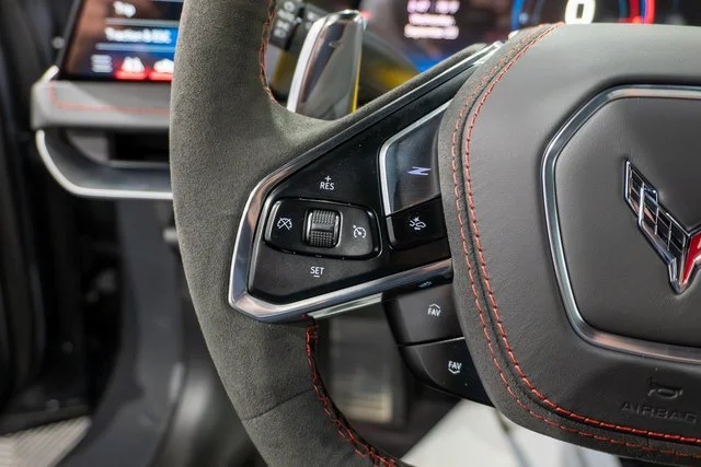 2027 Chevrolet Corvette 2LT - Photo 41
