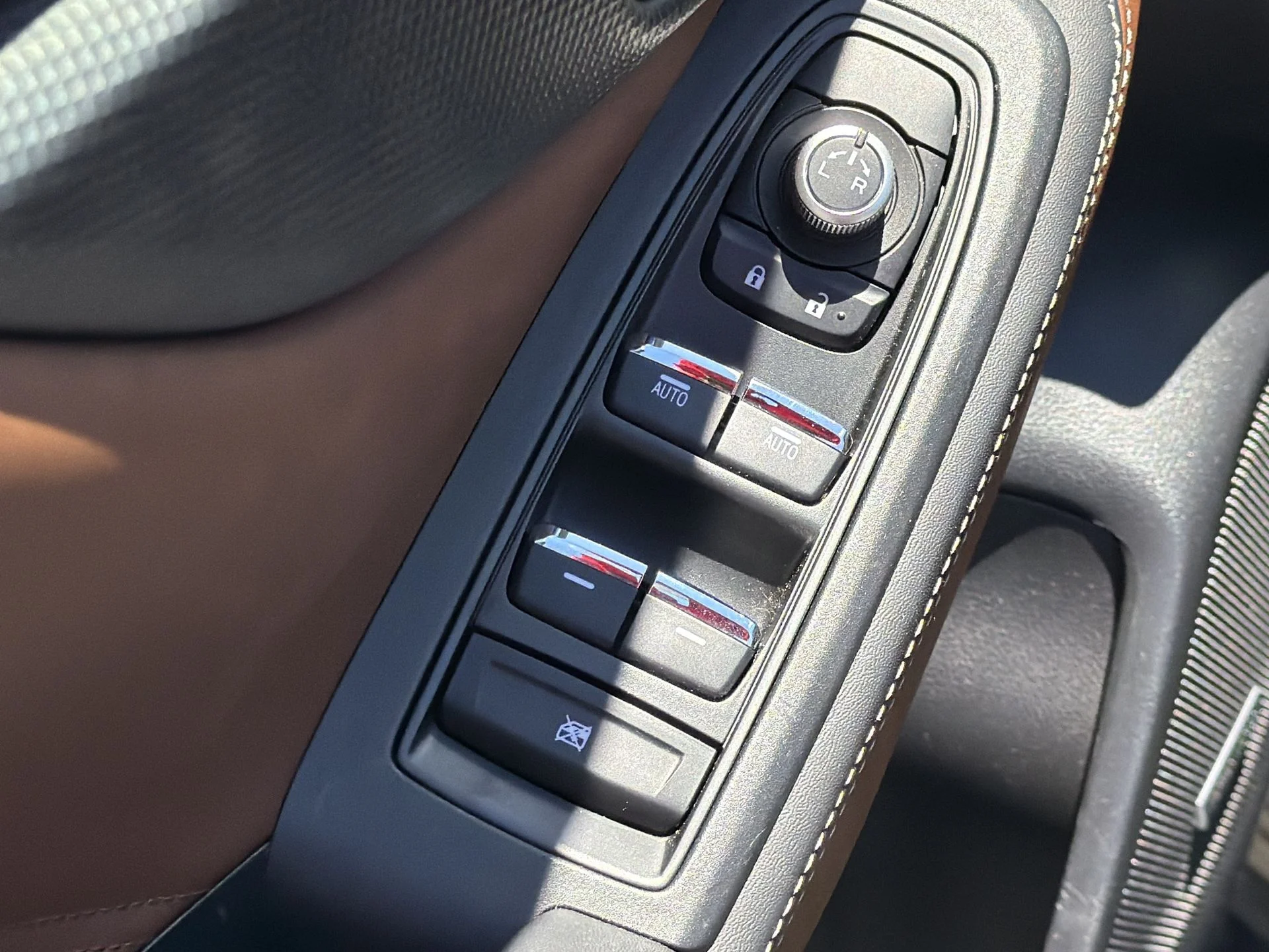 2024 Subaru Forester Touring - Photo 17