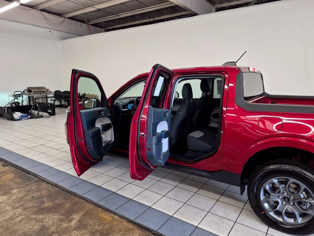 New 2026 Ruby Red Metallic Tinted Clearcoat Ford XLT image 17