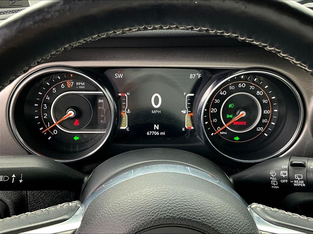 Used 2019 Gray Jeep Unlimited Sahara image 15