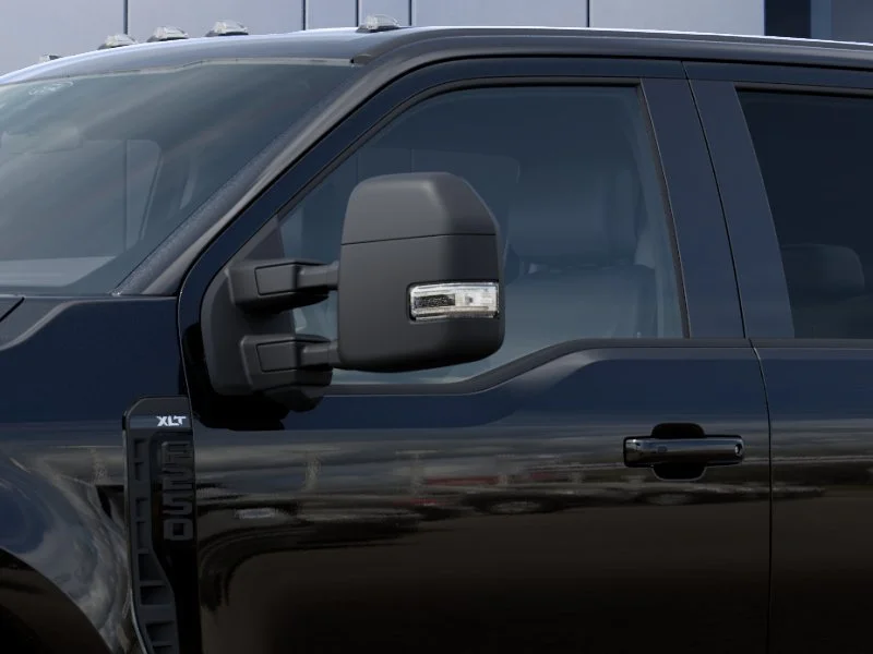 New 2027 Agate Black Metallic Ford F-250® XLT image 21