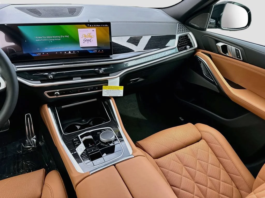 New 2027 Black Sapphire Metallic BMW xDrive40i image 20