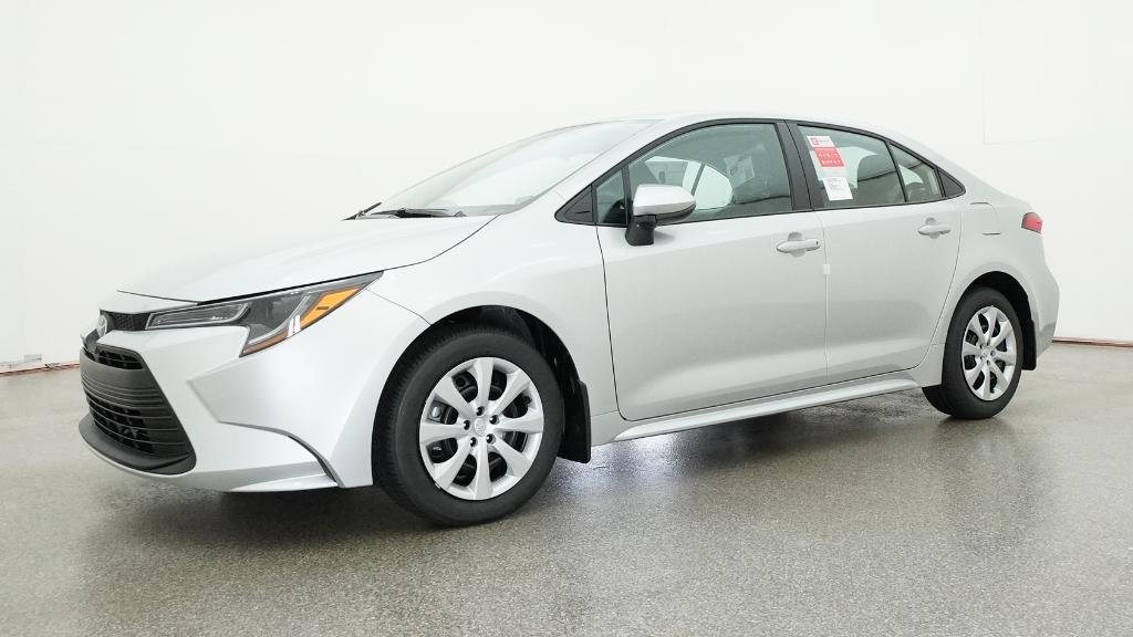 New 2026 Classic Silver Metallic Toyota LE image 2