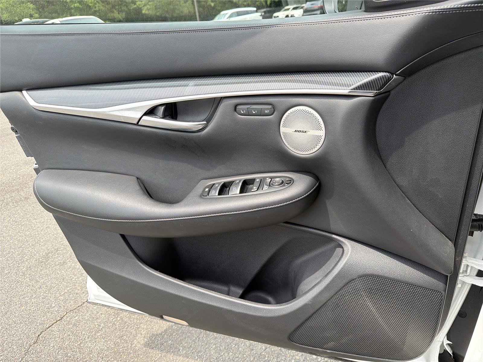 Used 2023 Radiant White INFINITI SPORT image 17
