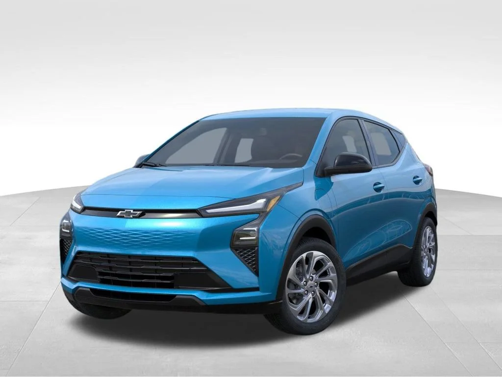 2027 Chevrolet Bolt LT - Photo 6