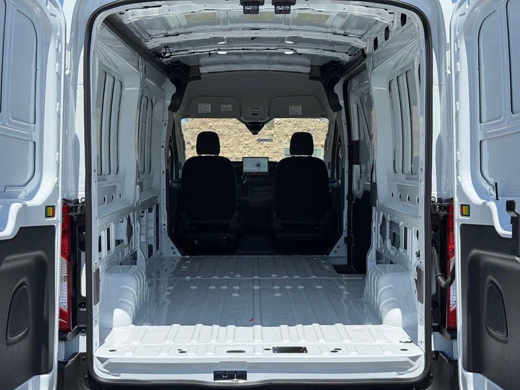 2026 Ford Transit Van Base - Photo 18