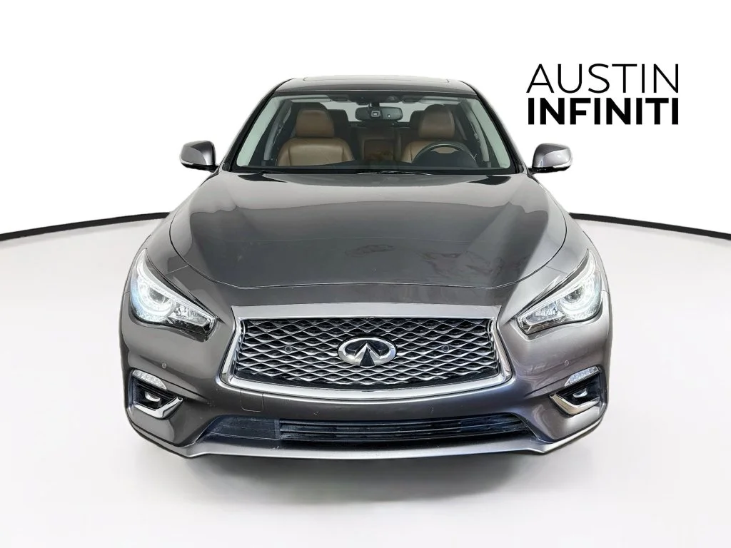 Certified Used 2023 Gray INFINITI LUXE image 2