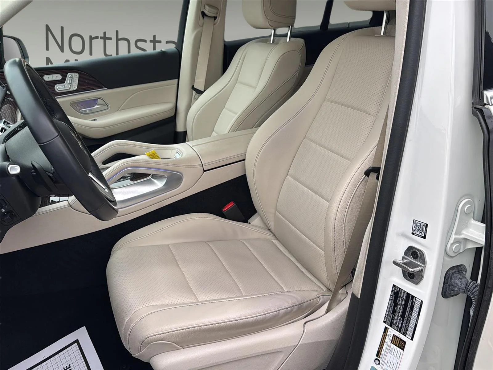 Used 2023 Polar White Mercedes-Benz GLE 450 image 13