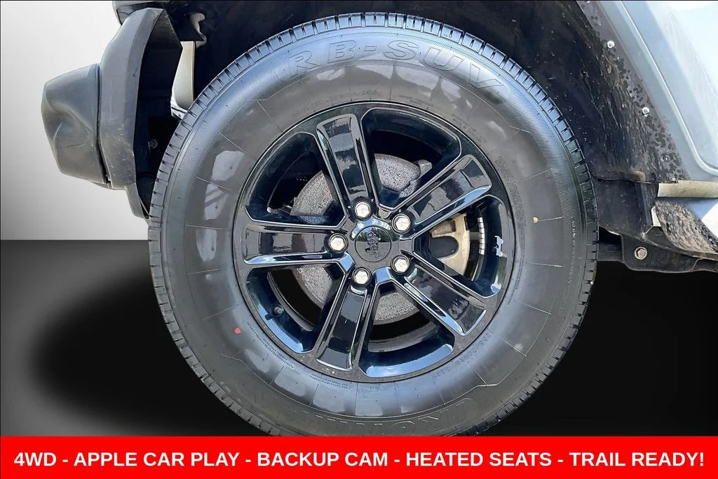 Used 2023 White Jeep Sport image 30