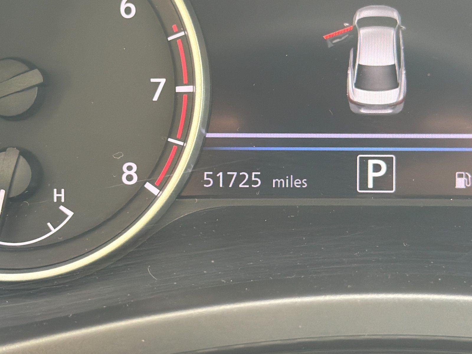 Used 2024 Gun Metallic Nissan SV image 22