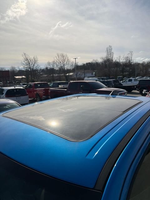 New 2026 Hydro Blue Pearl-Coat Exterior Paint RAM Rebel image 12