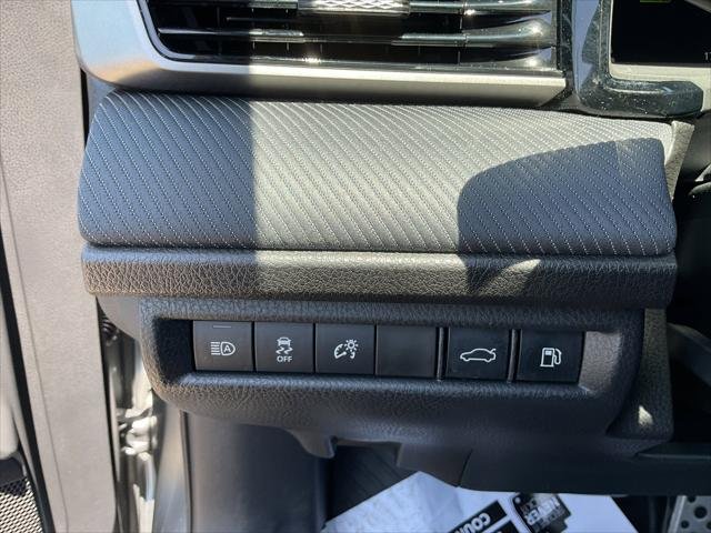 Certified Used 2025 PRECIOUS METAL Toyota  image 22