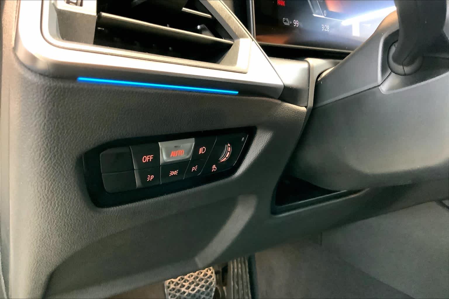 Used 2024 Alpine White BMW eDrive40 image 18