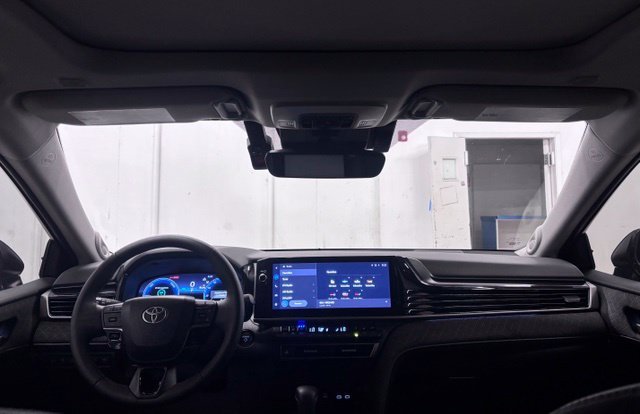 Used 2025 Gray Toyota XLE image 10