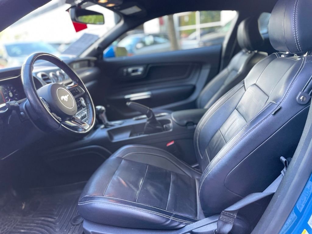 Used 2019 Blue Ford GT Premium image 18