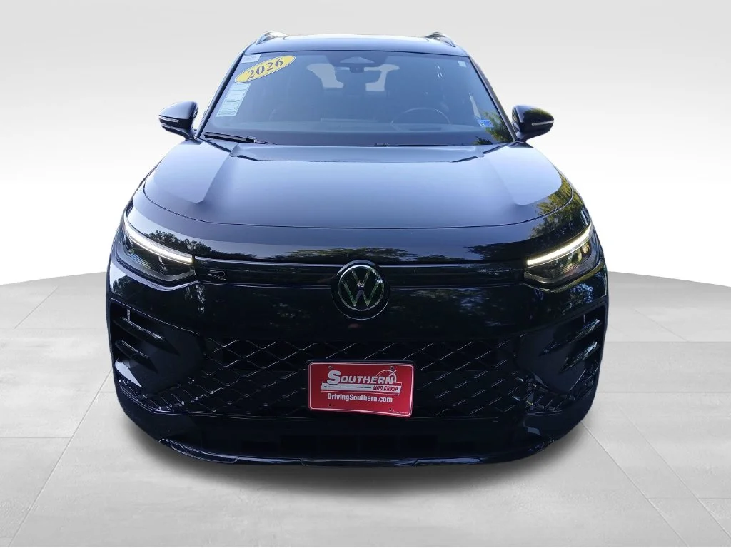 Used 2026 Black Volkswagen SE R-Line Black image 9