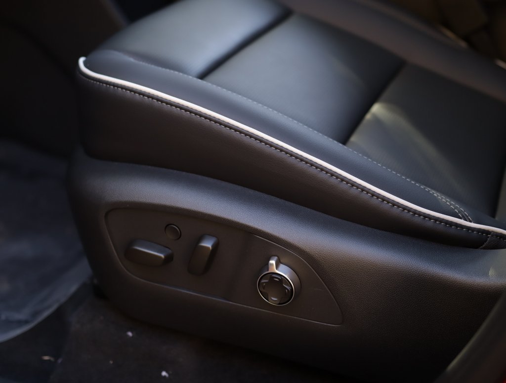 2026 Buick Enclave Avenir - Photo 25
