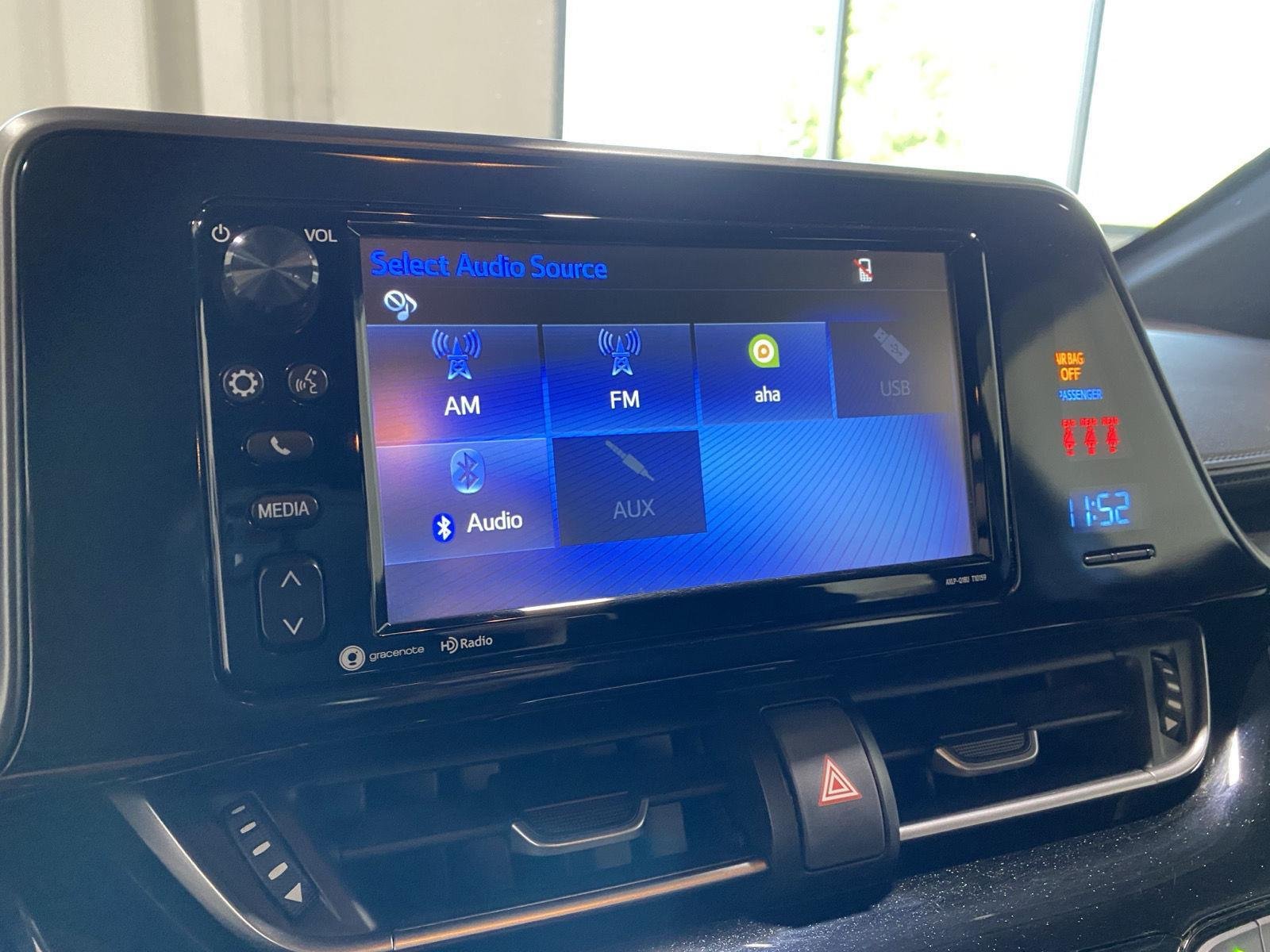 Used 2018 Black Sand Pearl Toyota XLE Premium image 8