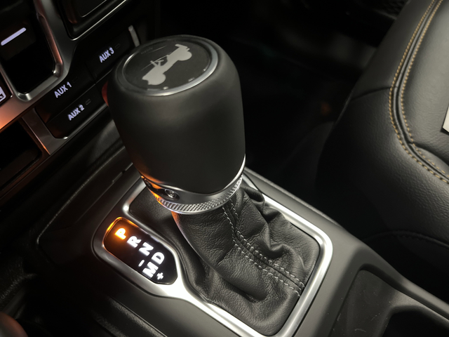 2025 Jeep Wrangler 4-Door Sahara - Photo 20